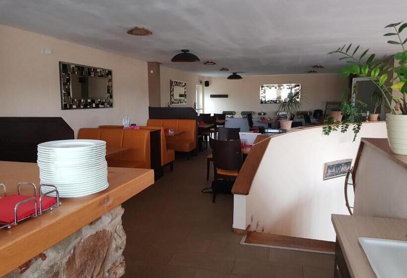 Sunny´s Hotel & Residence