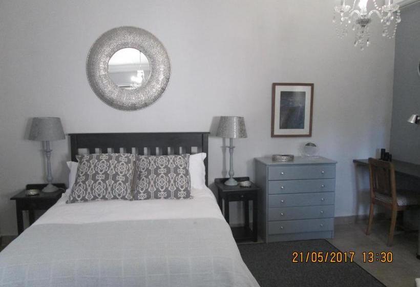 בית מלון כפרי The 3 Chimneys Guest House