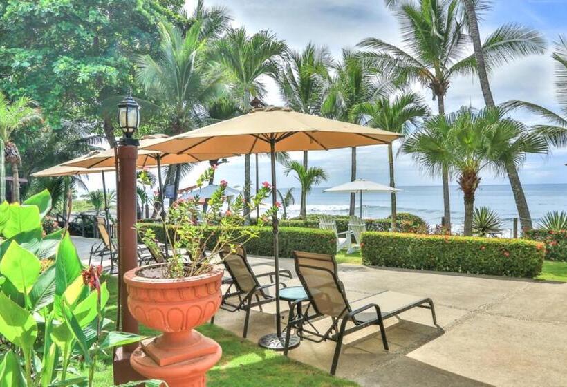 호텔 The Backyard Beachfront