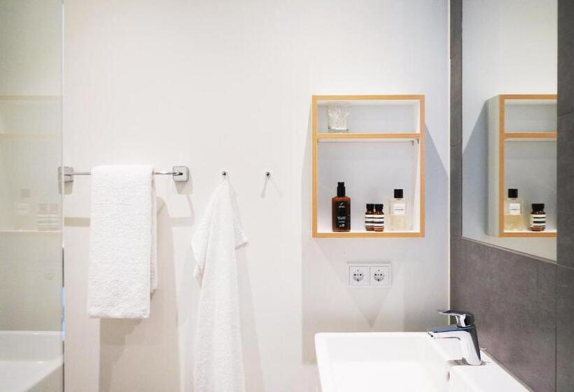 Hotel The Flag München M