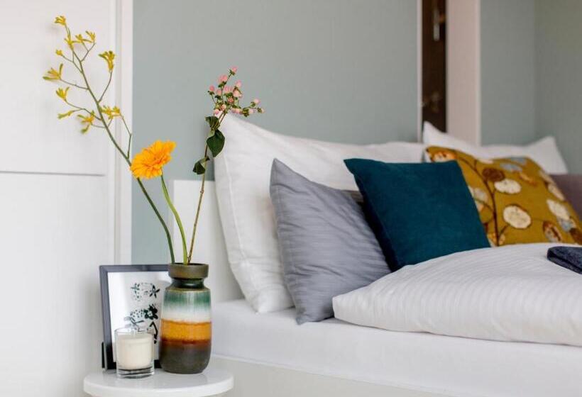 Hotel The Flag München M