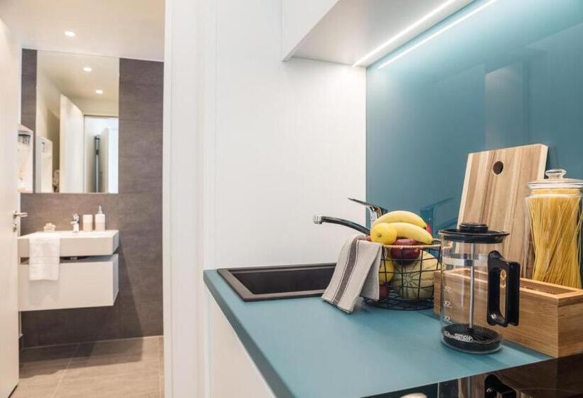 Hotel The Flag München M