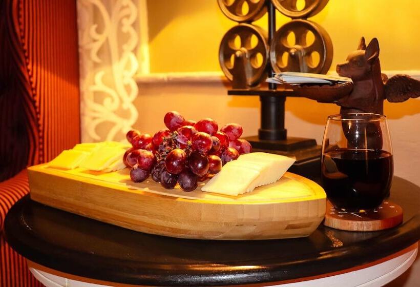 בית מלון כפרי The Hann Homestead Inn