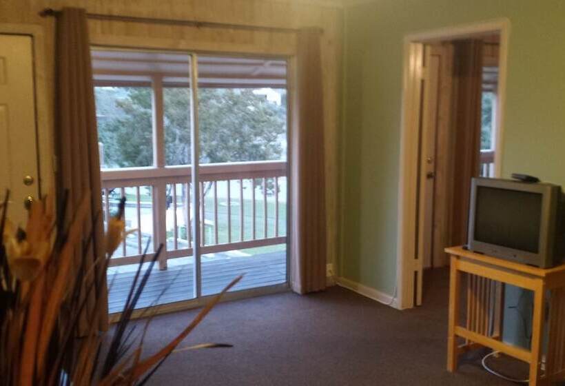 فندق Lodge At Turkey Cove