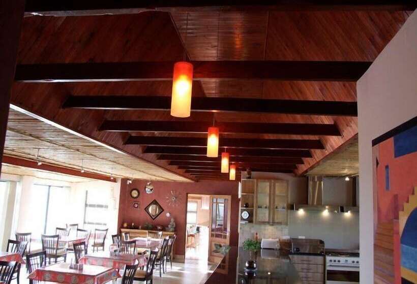 酒店 The Wacky Bush Lodge