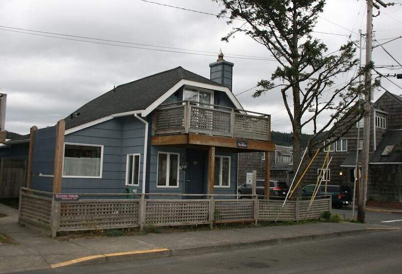 בית מלון כפרי The Waves