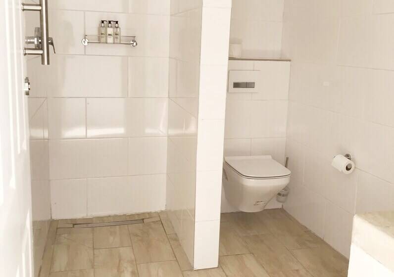 酒店 Thelab Robertson