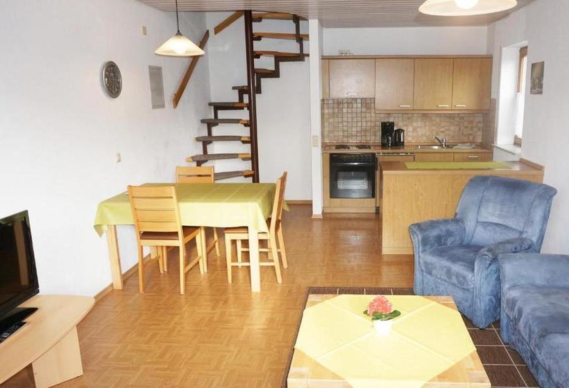 ホテル Pension Busch