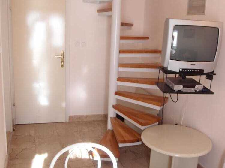 هتل Villa šoulavy