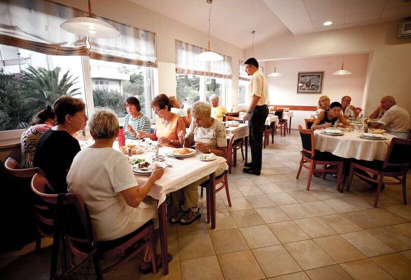 فندق Villa Vinka