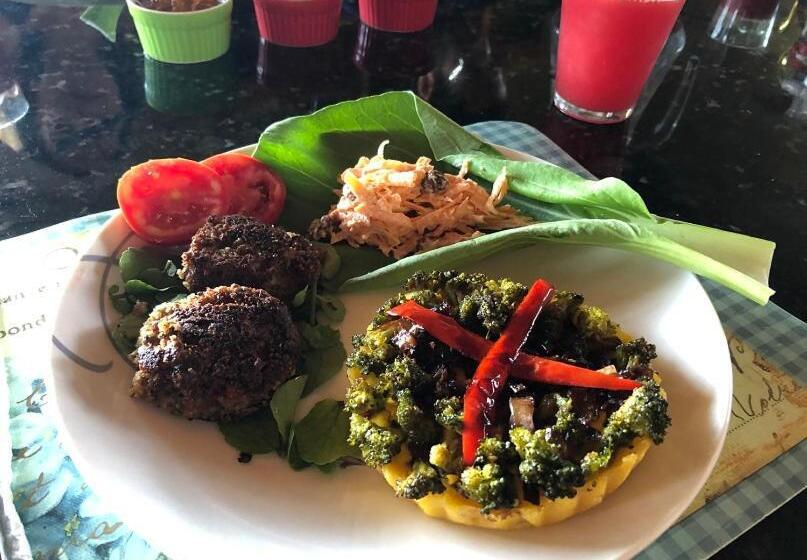 فندق Waterfall Villas