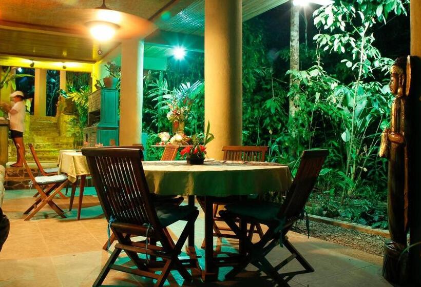 فندق Waterfall Villas