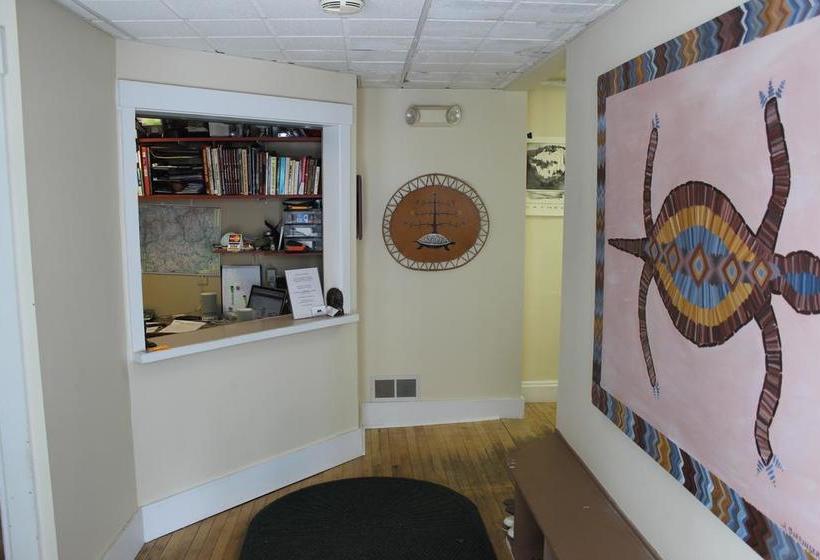 فندق White Mountains Hostel