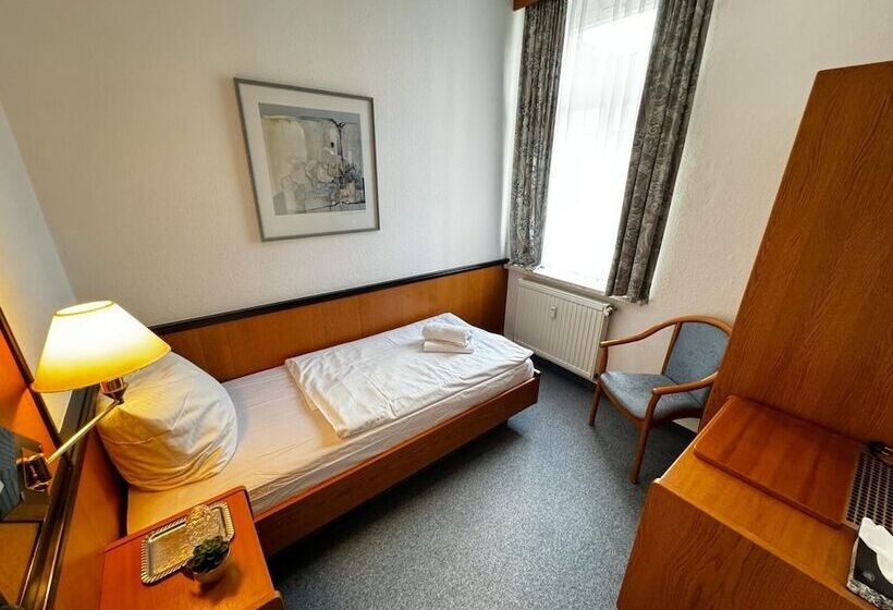 Отель Zur Eiche