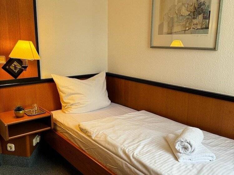 Отель Zur Eiche