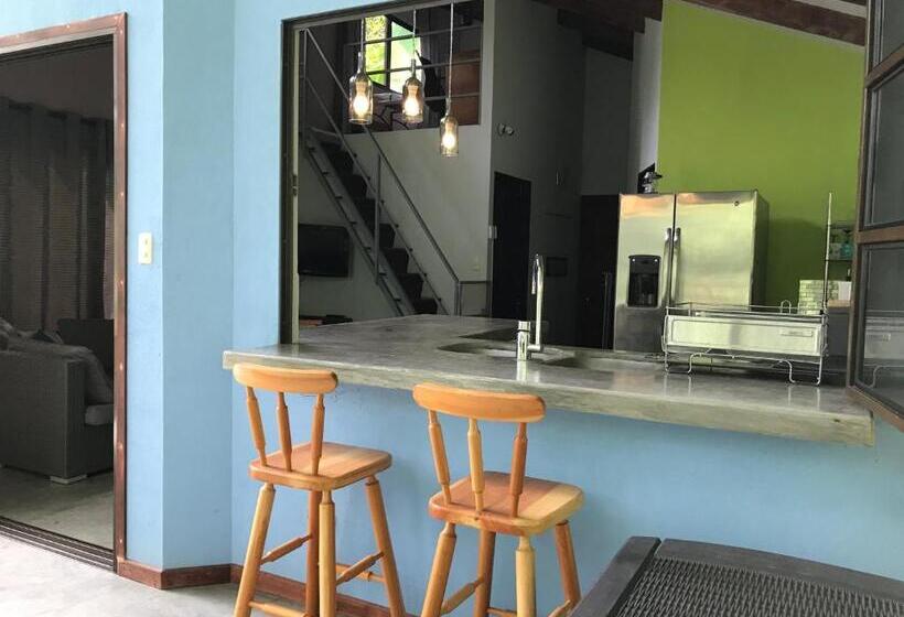 Luz En El Cielo Eco B&b/hostel