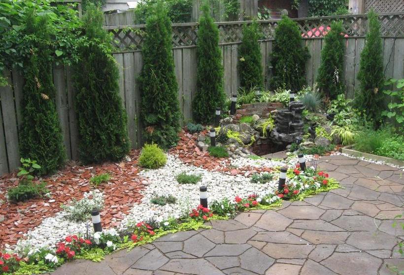 צימר Toronto Garden Inn