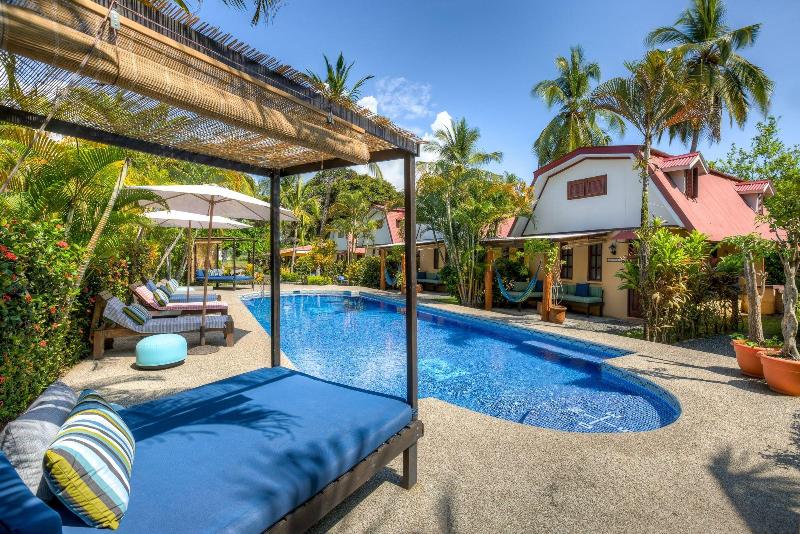 تختخواب و صبحانه Encantada Ocean Cottages