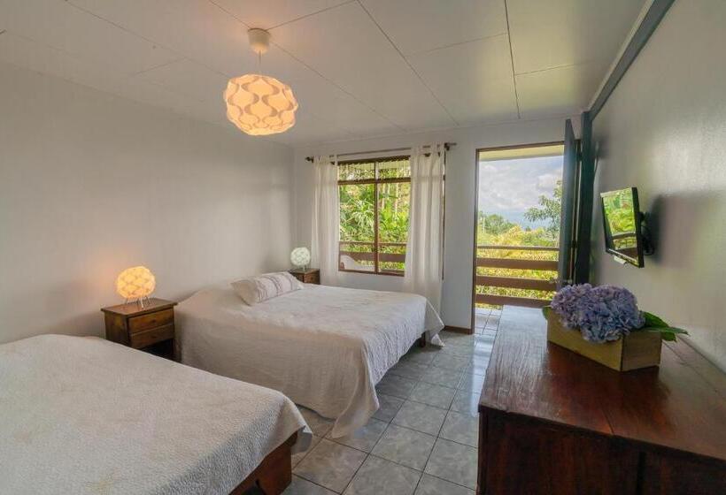 تختخواب و صبحانه Ladera