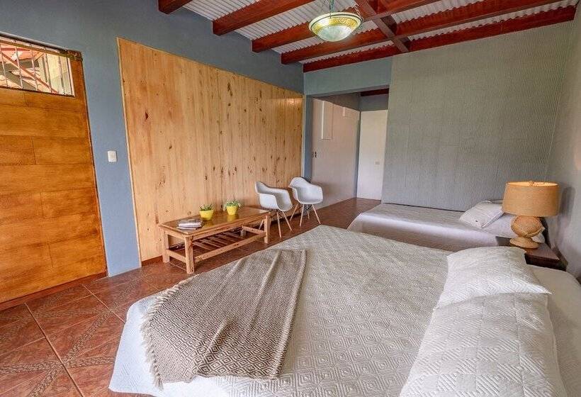 تختخواب و صبحانه Ladera