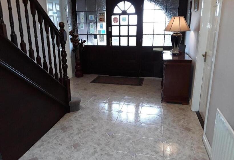 مبيت وإفطار Riverview House