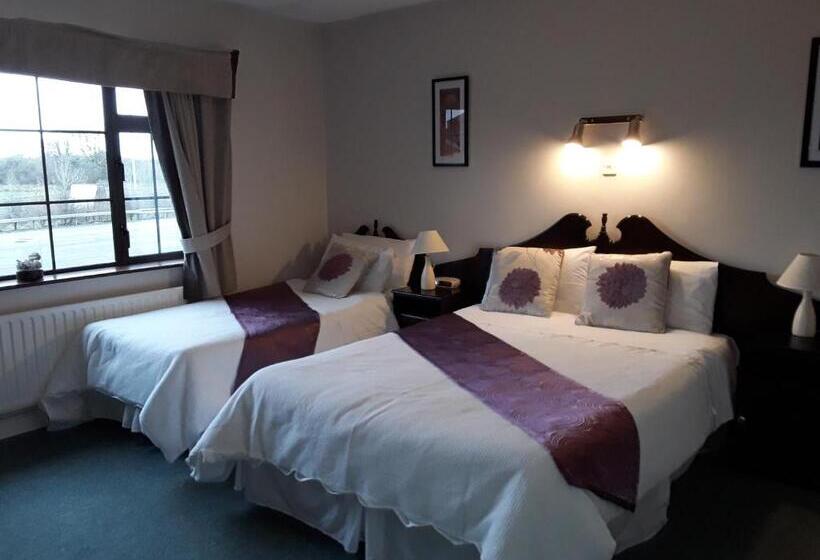 مبيت وإفطار Riverview House