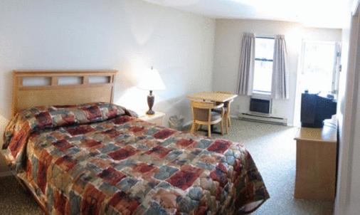 Отель George Point Inn