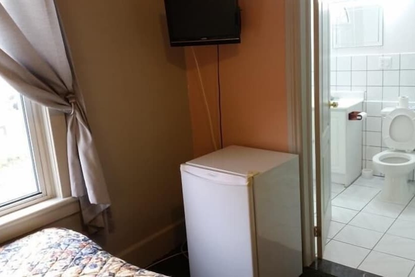 호텔 A Voyageur S Guest House