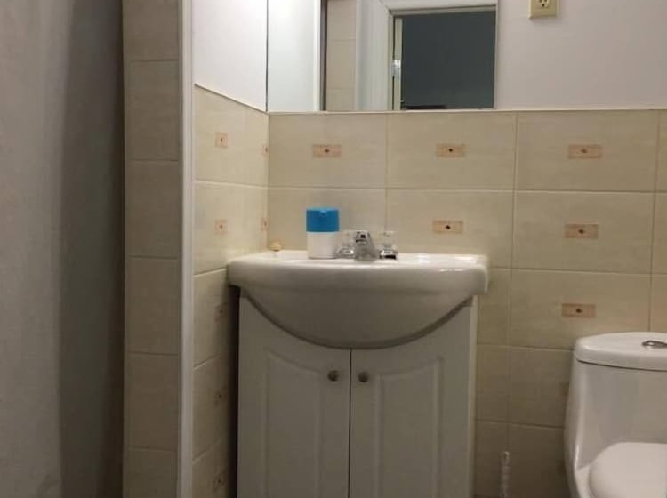 فندق Ada S Guesthouse