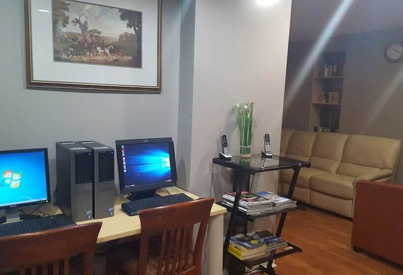 Отель All Days Hostel