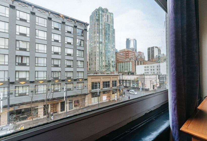 酒店 Ambassador Hostel