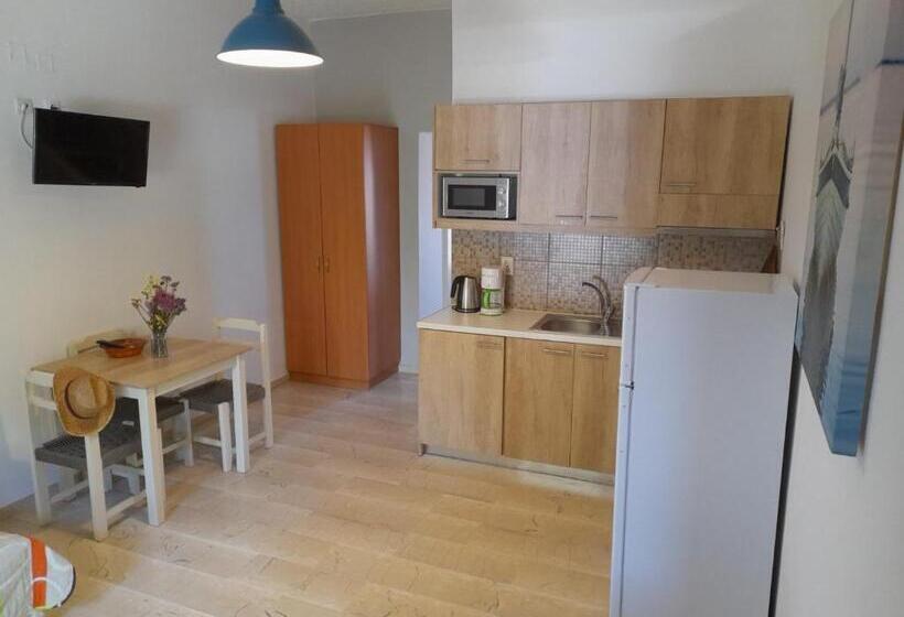 호텔 Argo Apartments