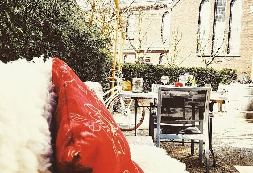 ホテル Au Nom De Dieu