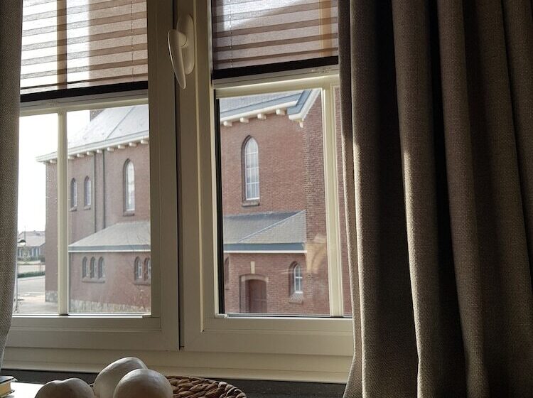 ホテル Au Nom De Dieu