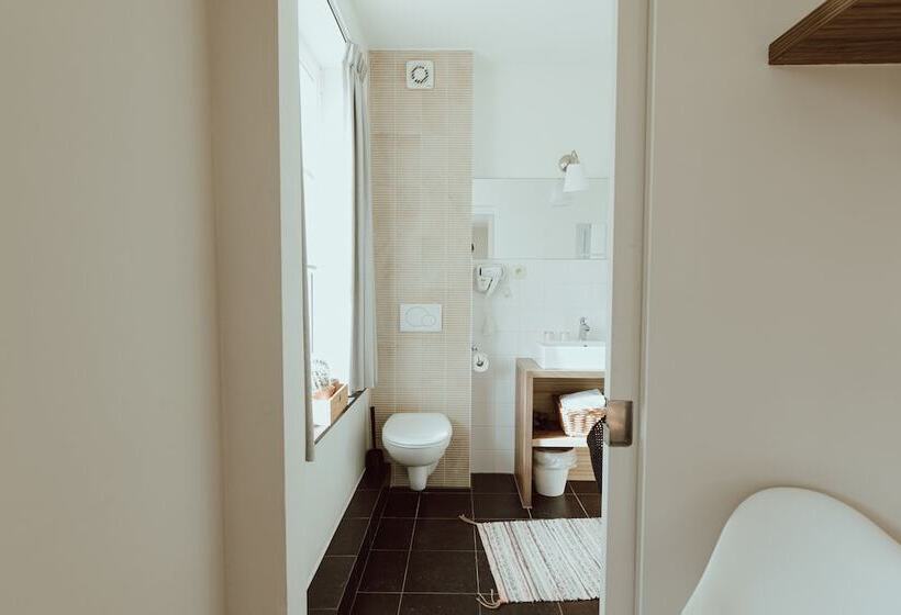 ホテル Au Nom De Dieu