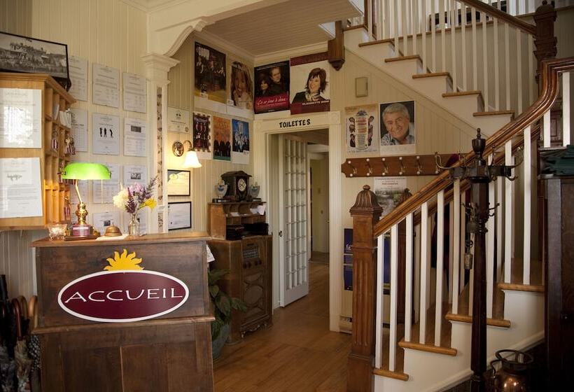 호텔 Auberge De La Tour Du Lac