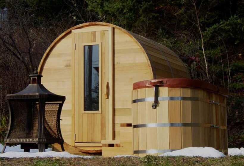 호텔 Auberge De La Tour Du Lac