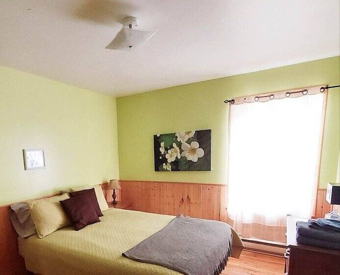 בית מלון כפרי Auberge Le P Tit Bonheur   Hostel