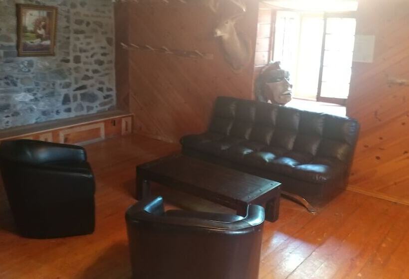 בית מלון כפרי Auberge Le P Tit Bonheur   Hostel