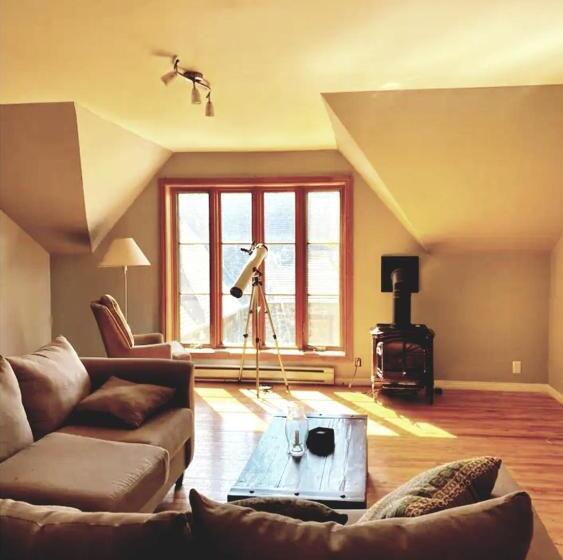 בית מלון כפרי Auberge Le P Tit Bonheur   Hostel