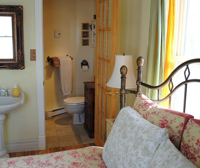 בית מלון כפרי Auberge Marquis De Montcalm