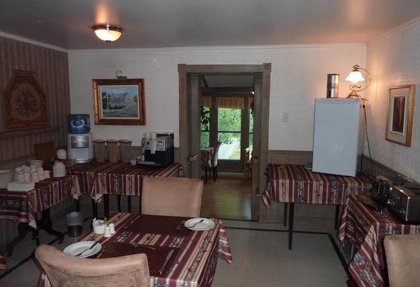 Отель Auberge Petite Plaisance