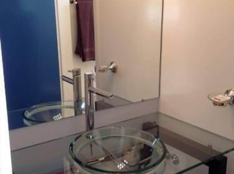 酒店 Barons Motor Inn