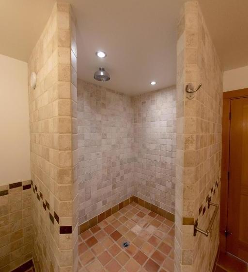 호텔 Bench d'Or Naramata