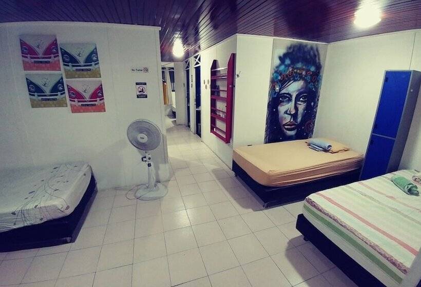 בית מלון כפרי Blue Almond Hostel San Andres