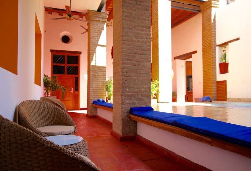 בית מלון כפרי Boutique Casa Carolina