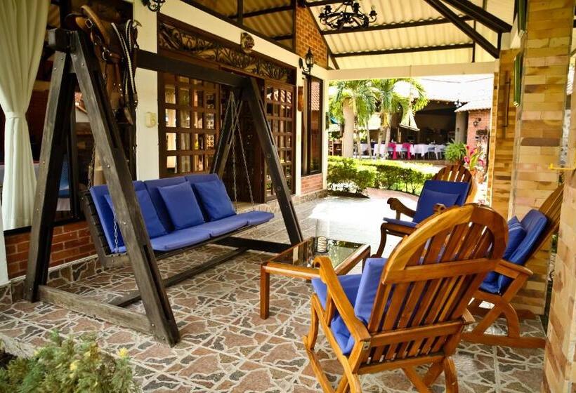 Отель Boutique Villas De San Sebastián