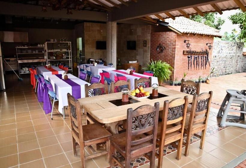 Отель Boutique Villas De San Sebastián