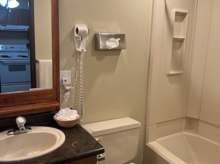 בית מלון כפרי Capri Motor Inn