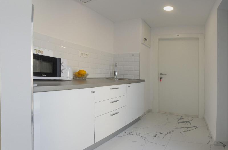 Отель Central Old Town Rooms